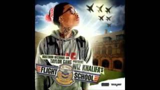 Wiz Khalifa - Ms.Rightfernow (Flight School)