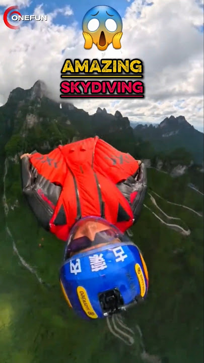 Amazing wingsuit skydiving #adrenalinerush #skydiving #flying