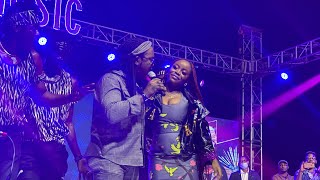 Gyakie in Tears as she perform with her dad Nana Acheampong on Live Experience with Gyakie