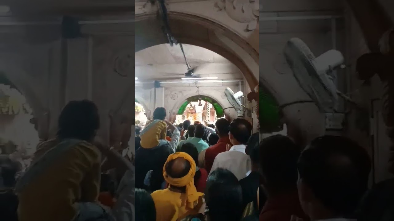 vindvan 💓 ma 💓  Krishna ji darshan