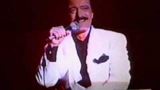 Miniatura del video "Robert Goulet funeral"