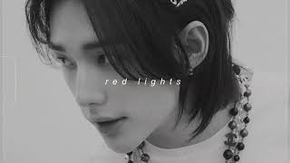 stray kids - red lights (slowed + reverb) Resimi