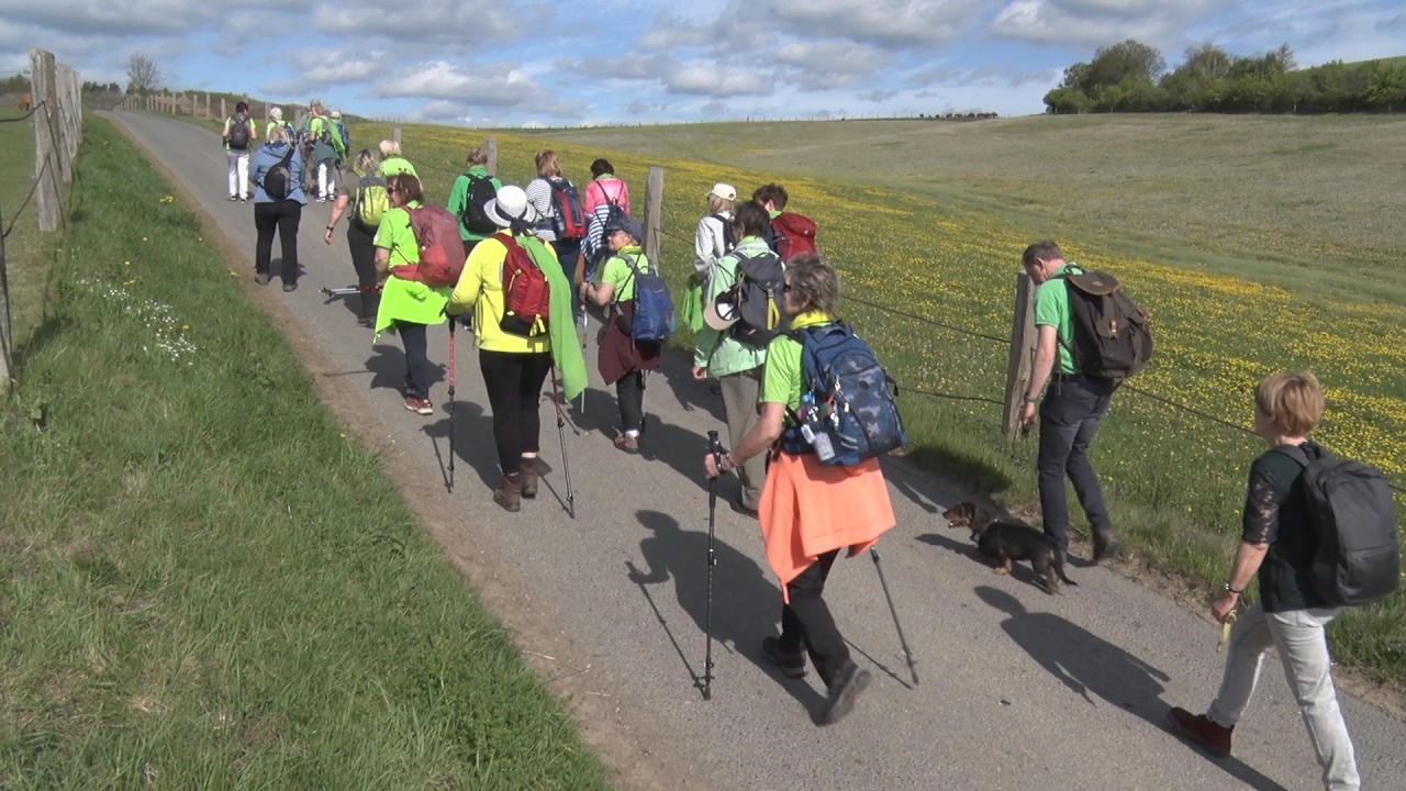 PUNKTum Frauenselbsthilfegruppe Krebs auf Wanderschaft in Stangerode
