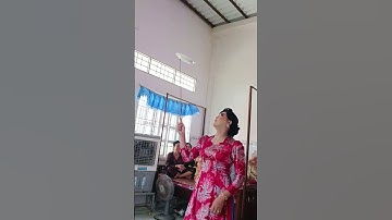 nghệ nhân múa bóng rỗi. Mỹ Huỳnh.