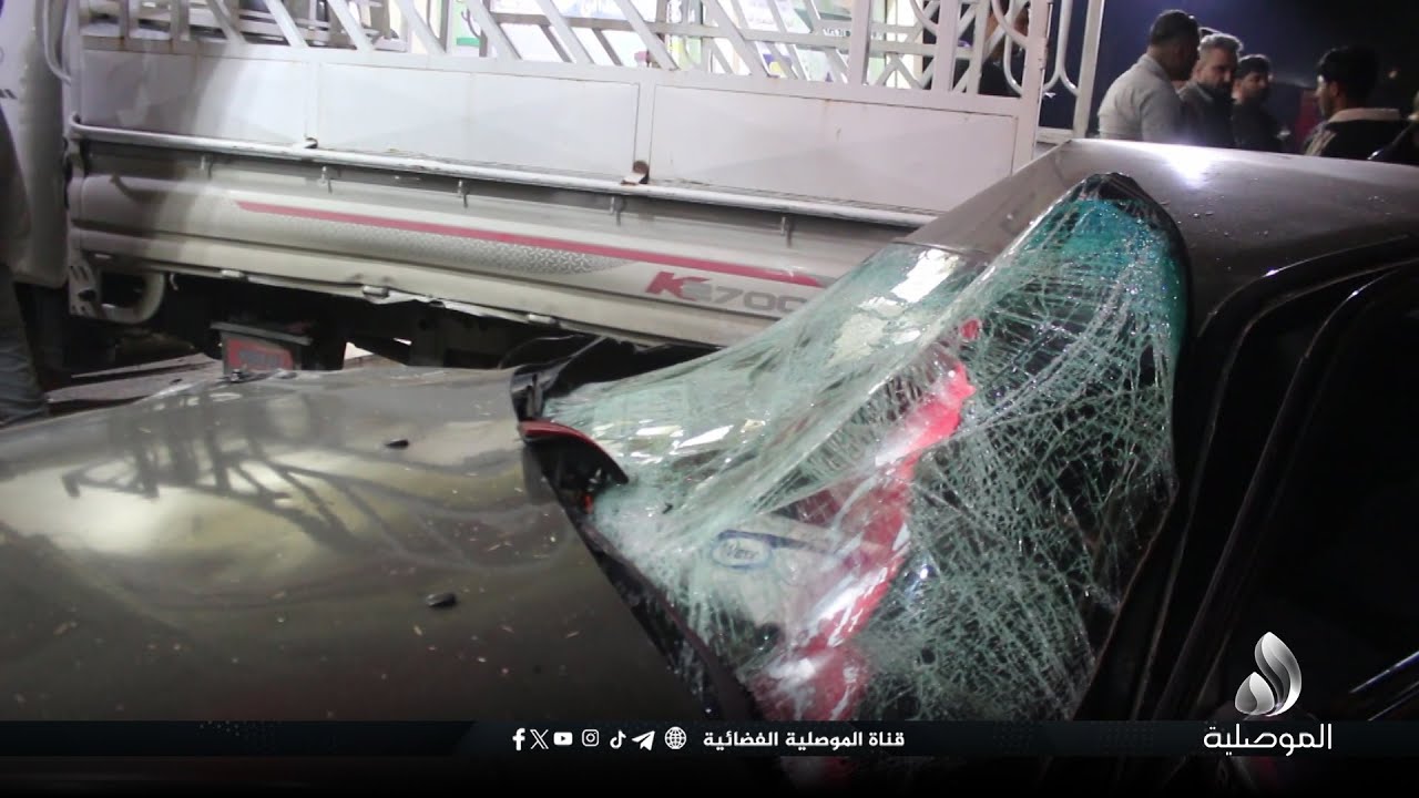 شهود عيان: إصابة 4 أفراد كانوا على متن BMW.. ونطالب بوضع مطبات شوكية لمنع السير بالاتجاه المعاكس