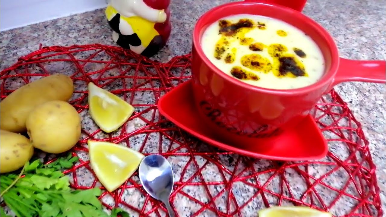 عندك بطاطا ومعلقتين طحين وكأس حليب تعالي جهزي أسهل شوربة غنييية عن التعريف 😋