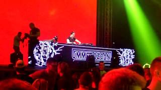 Download Lagu Ummet Ozcan - Smash The House Festival 2016 Praha sestrih HD MP3