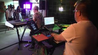 Howard Jones performs &quot;Life In One Day&quot; for Absolute Radio