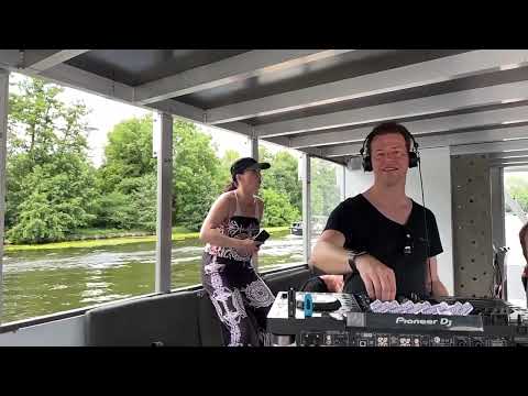 Funky Disco House Extravaganza - 25K Subscribers Special Mix