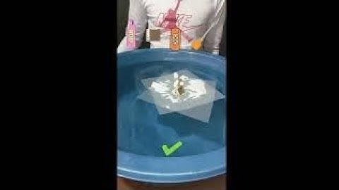 TRY TO GUESS HOW MANY TISSUE PAPER WILL FLOAT #satisfyingvideo  #paperproducts 