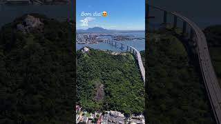 Céu azul e poucas nuvens nesta manhã de segunda-feira na Grande Vitória.