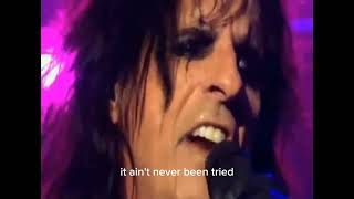 I Never Cry (lyrics) - Alice Cooper