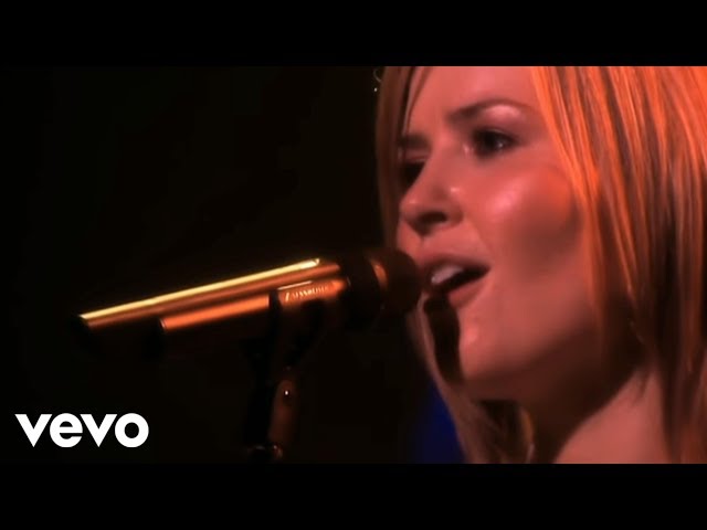Dido - White Flag (Live at Brixton Academy) class=