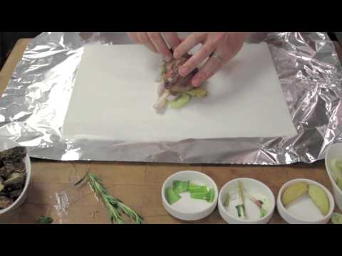 Video: Oven Baked Meat In Foil: Recipe