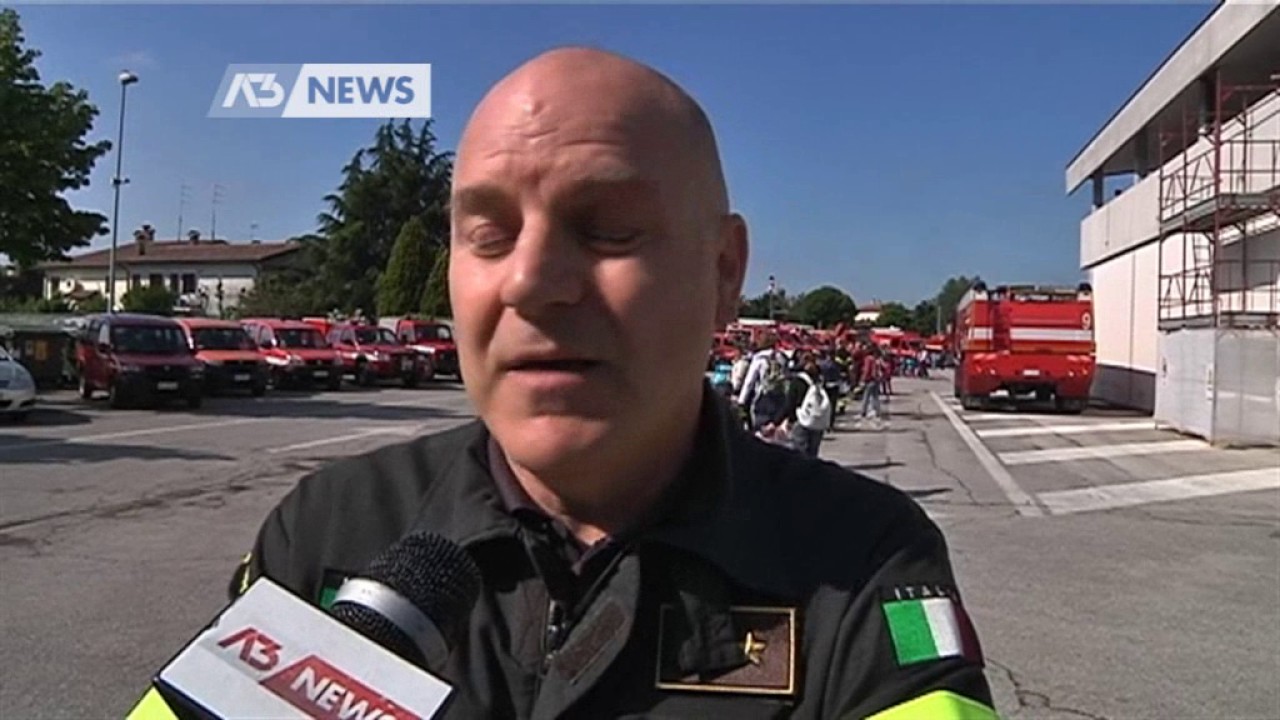 VIGILI DEL FUOCO, DUE GIORNI CON I BIMBI