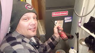 Goodman/Amana furnace not Heating:  How to troubleshoot and clean a flame sensor.