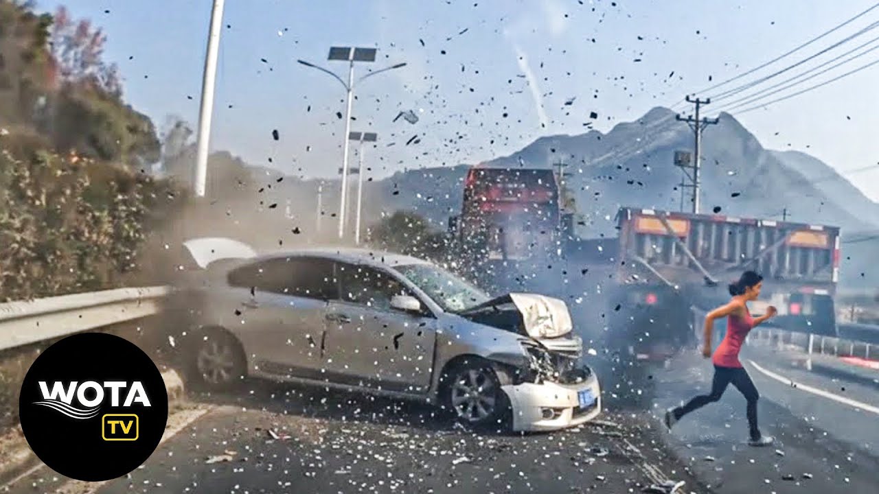 100 Dash Cam Moments Where Idiots in Cars Get Instant Karma