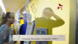 картинка: На премии «Муз-ТВ» на внука Пугачевой свалилась металлическая конструкция