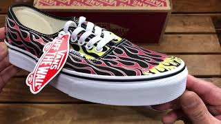 ◇ バンズ VANS ◇ authentic オーセンティック フレイム ファイヤー
