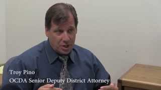 OCDA Prosecutors Recognize Wes Vandiver on 2015 CDAIA Investigator of the Year Award