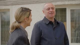 видео: «Надо обсудить с Лаурой Джугелия». Бадра Гунба. картинка: «Надо обсудить с Лаурой Джугелия». Бадра Гунба.