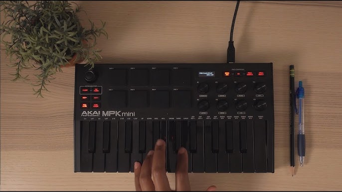 Akai MPK Mini Mk3 - Evenstad Musikk