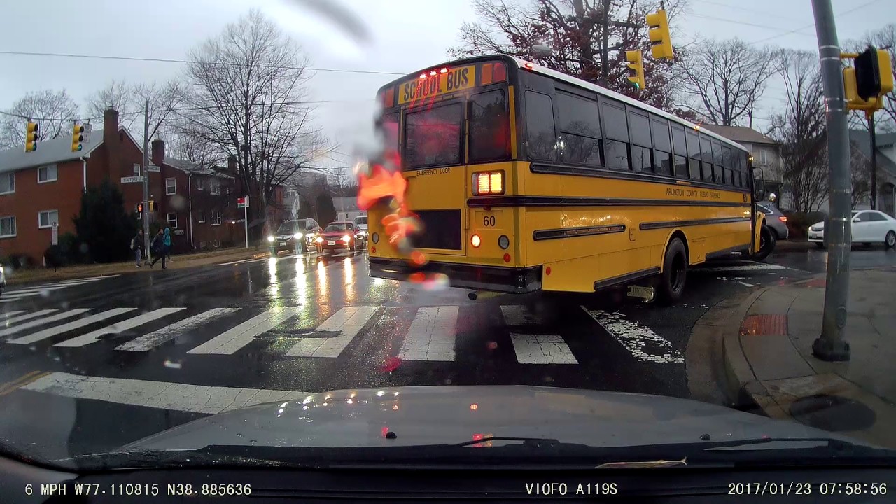School bus running a red light in Arlington, VA YouTube