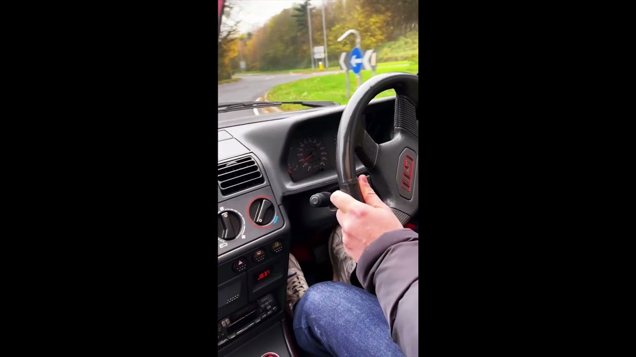 Peugeot 205 GTi 1 9 Driveby