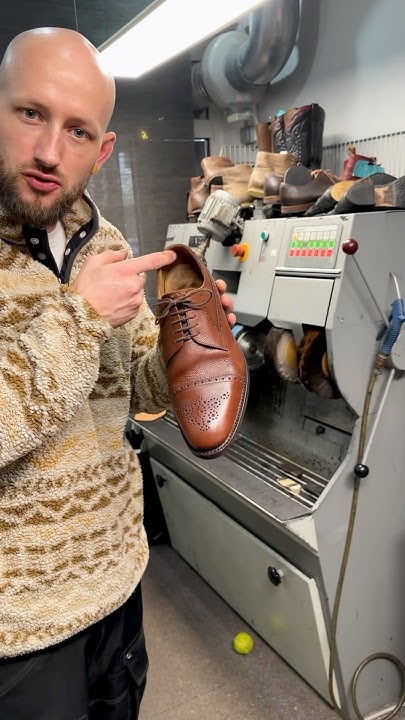 Reparatur Von Aldenschuhen Einfache Fersen Reparatur an Schuhen #repair #shoes #restoration - YouTube