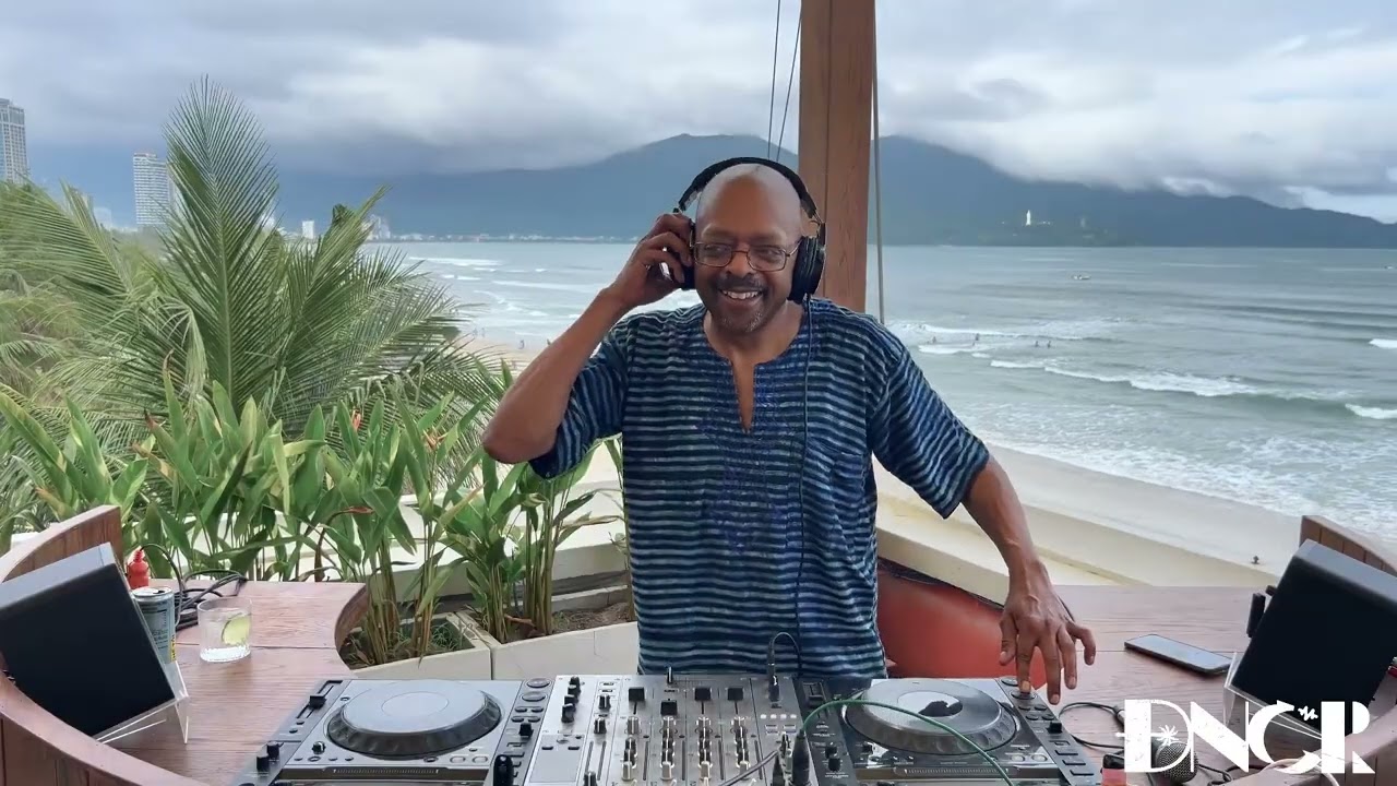 Nappy G | DNCR 012 x Turntables on the Hudson - YouTube