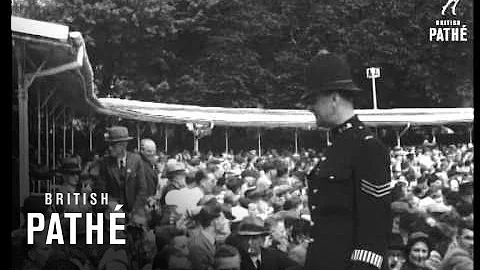 Second Test Match At Lords (1938)