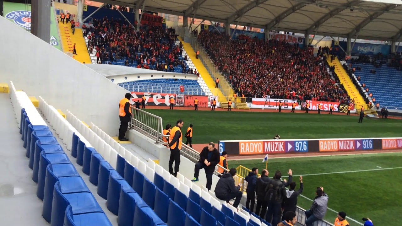 Eskişehirspor Muhteşem İstanbul deplasmanı 🖤❤