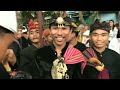 Nyongkolan (prosesi mengiringi pengantin laki-laki ke rumah perempuan)