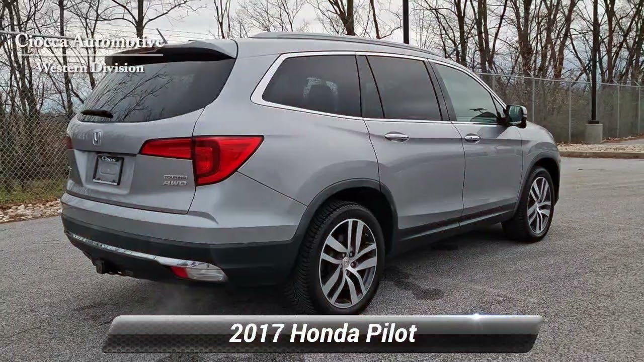 brainchild’s TOUR 2017 pilot 2017 Honda Pilot Touring | Crystal Black Pearl | HB074373