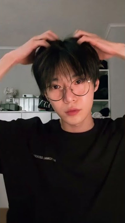 KIM DOYOUNG BOYFRIEND MATERIAL