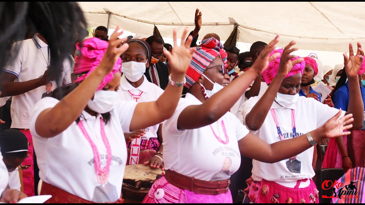 Rev Fr Max Hambabi Haundapiti ordination