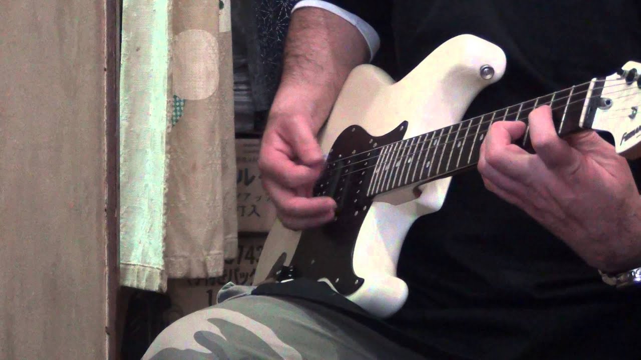 Jake E Lee Model - YouTube