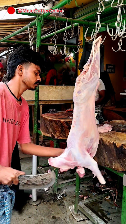Deer 🦌 Meat Cuts? 🥩 😱 Nope... It’s... Goat Mutton! #butcherskills #meatcutting #butcherscut