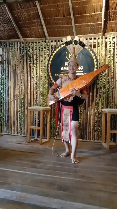 live Sape' di Bipang Ambawang. #simonborneo #bipangambawang #sapedayak #dayak #instrumental #kalbar