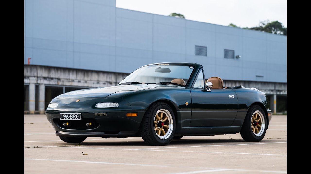 A Drive In 96BRG | A 1996 British Racing Green MX5