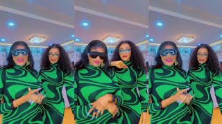 LES JUMELLES IBRO GNAMET DIABATÉ ET DJELIKABA BINTOU KOUYATÉ EN DUO