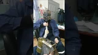 Female gas mask