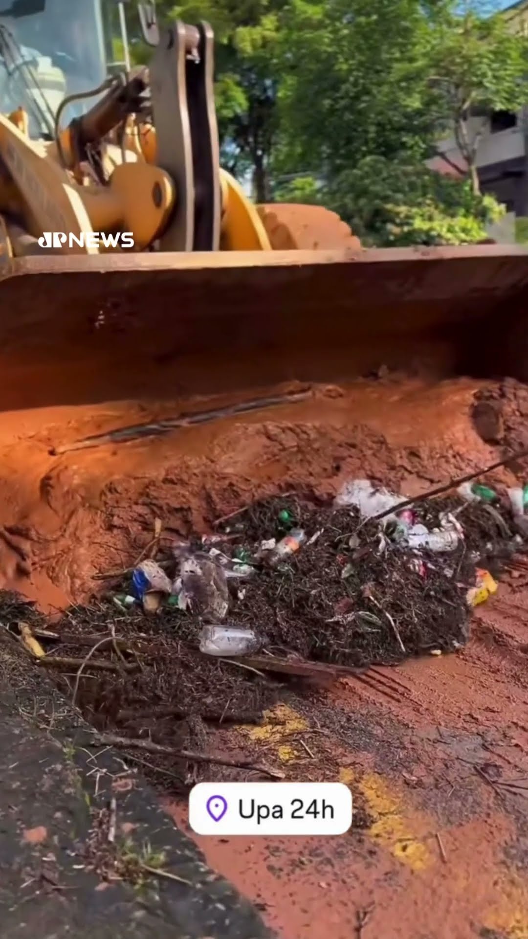 Cinco pessoas morrem após deslizamentos de terra por temporal em Ipatinga (MG)