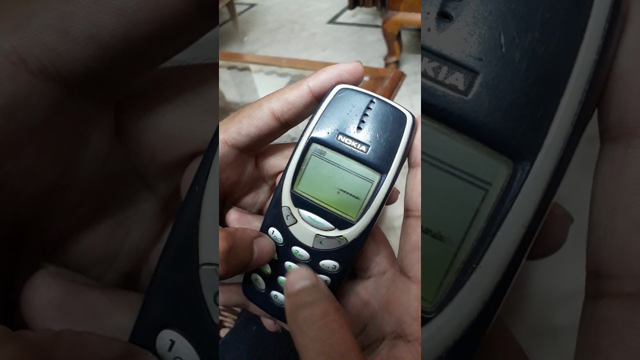 Playing snake game on my NOKIA 3310 YouTube