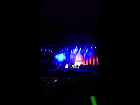 何韻詩HOCC -共存Coexistence - 2013上海演唱會 - Coldplay Fix you