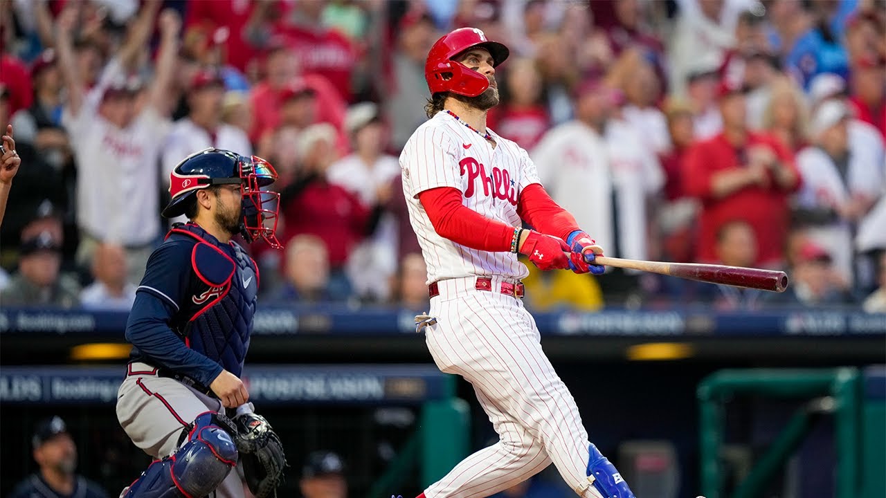 Bryce Harper LAUNCHES a homer and electrifies Citizens Bank Park!