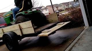JD 400 Tractor Load