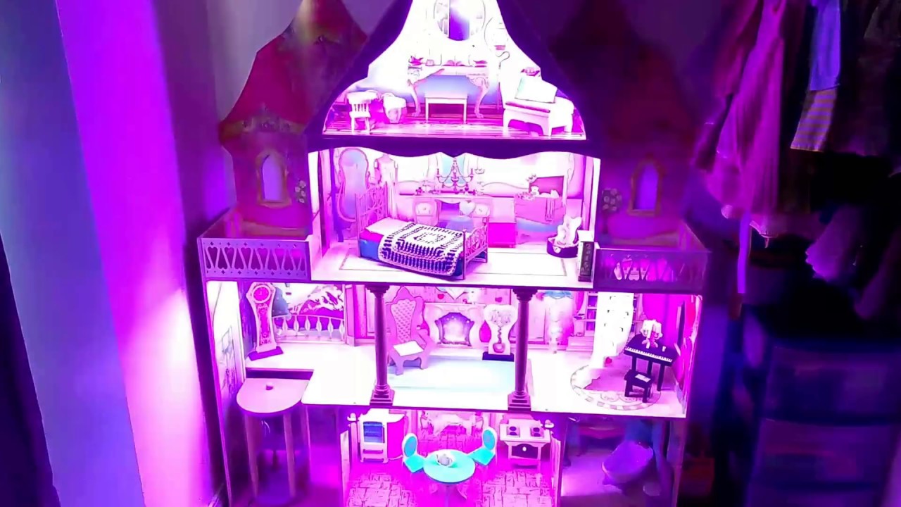 coolest doll houses