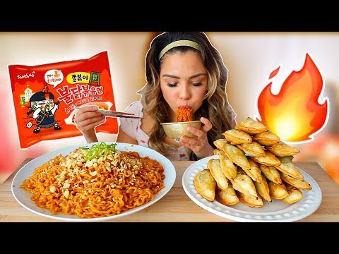 new spicy fried chicken ramen & fried crispy dumplings 불닭볶음면 쫄볶이 먹방 mukbang