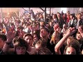 Steve Aoki playing Armand Van Helden & Steve Aoki's single "Brrrat!" in RUSSIA